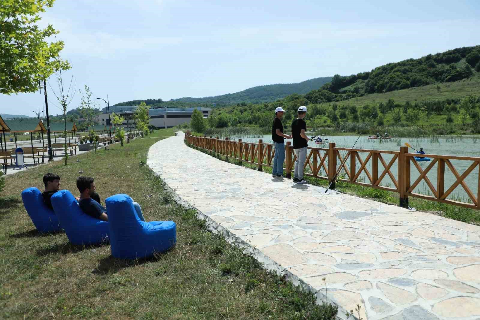 Üniversitede doğal gölet oluşturuldu
