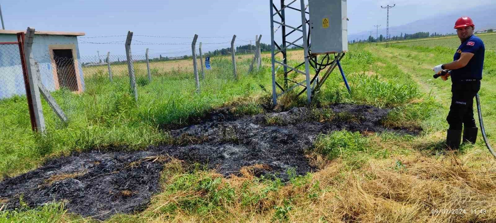 Iğdır’da trafodan çıkan kıvılcım yangına neden oldu
