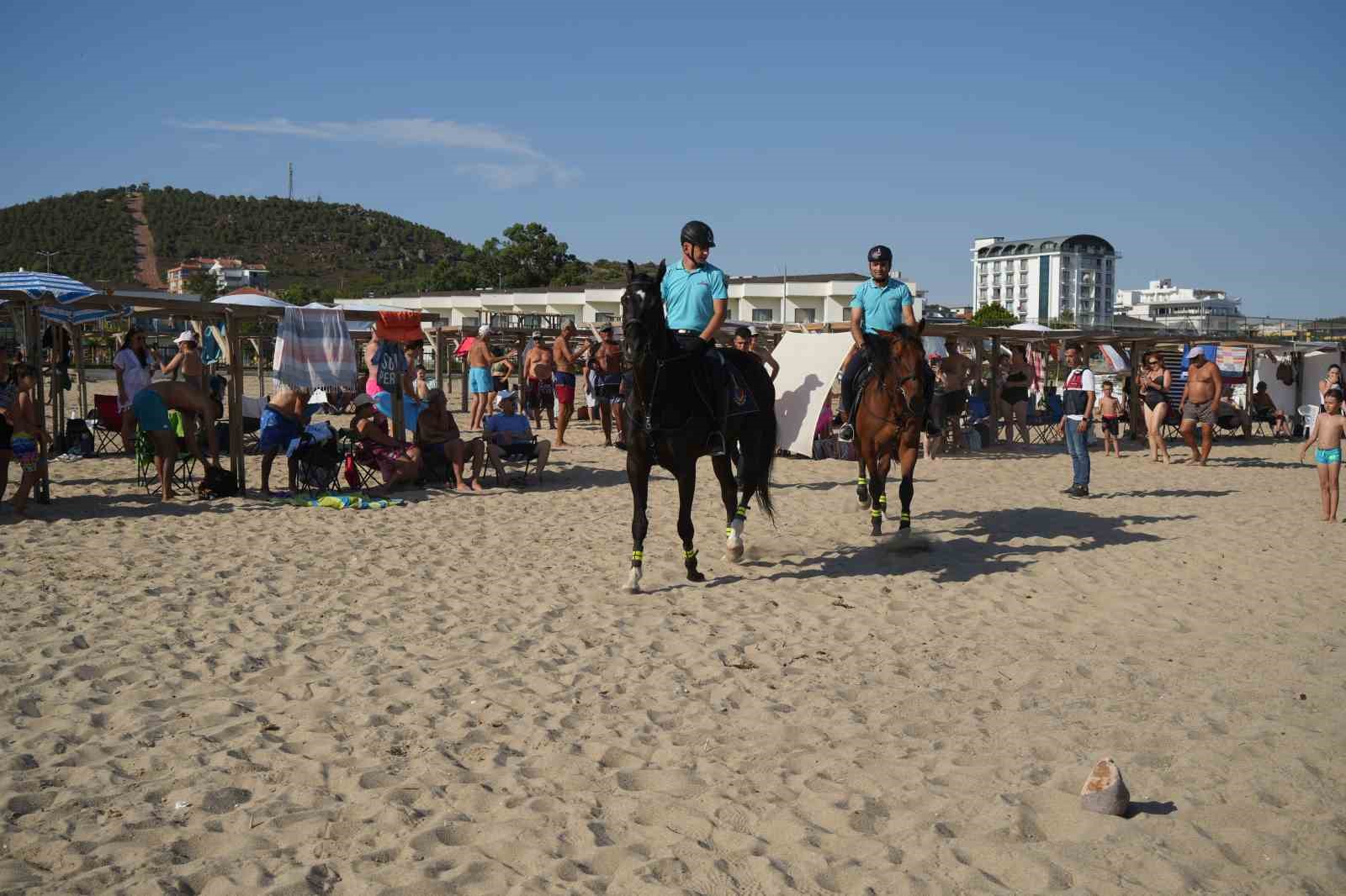 Atlı jandarmalar, plajların güvenliğini sağlayacak
