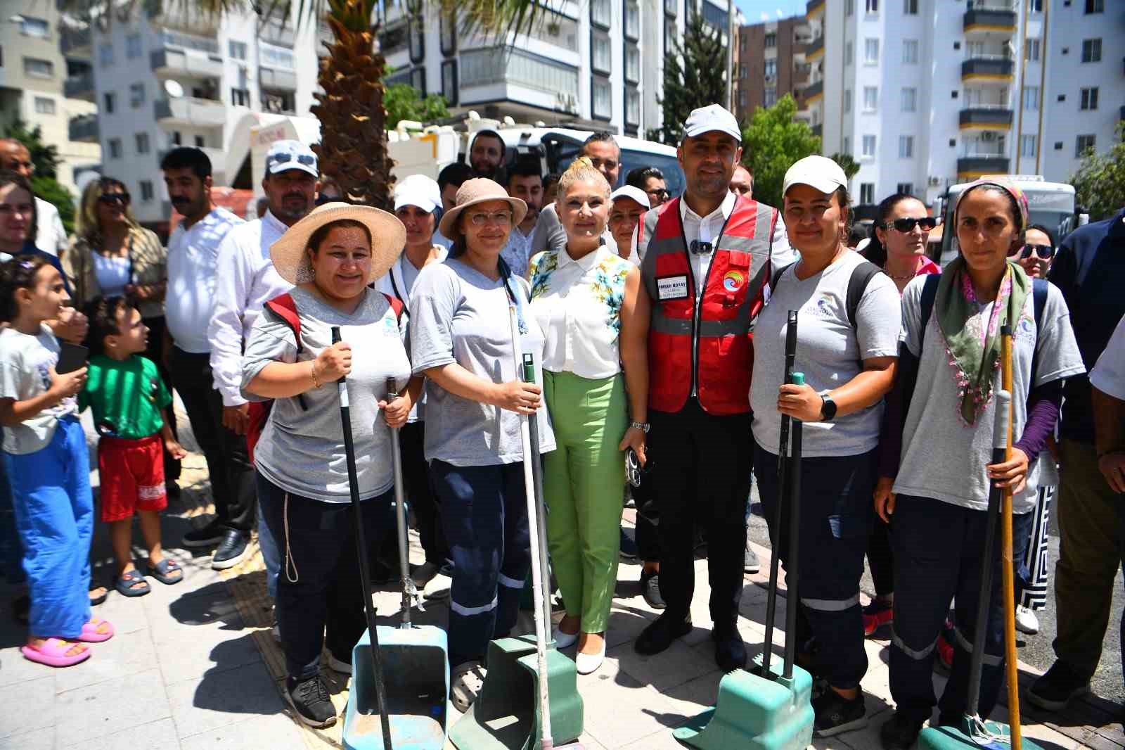 Çukurova sokaklara tertemiz oluyor
