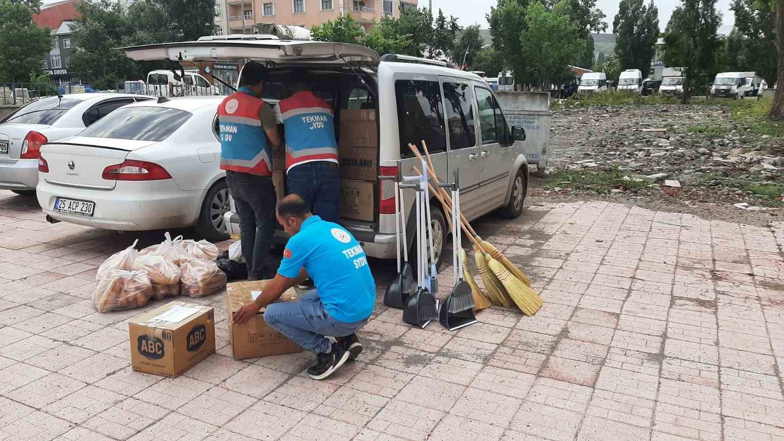 Devlet tüm kurumlarıyla sahada
