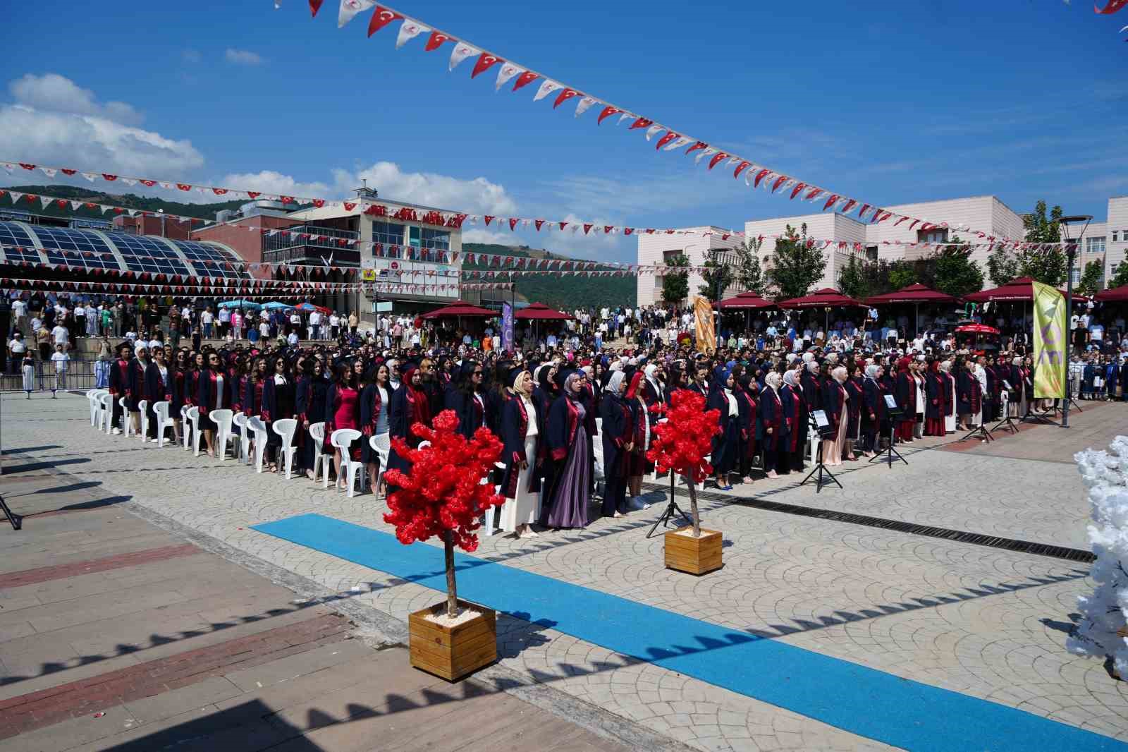 Sağlık ordusuna 505 yeni mezun
