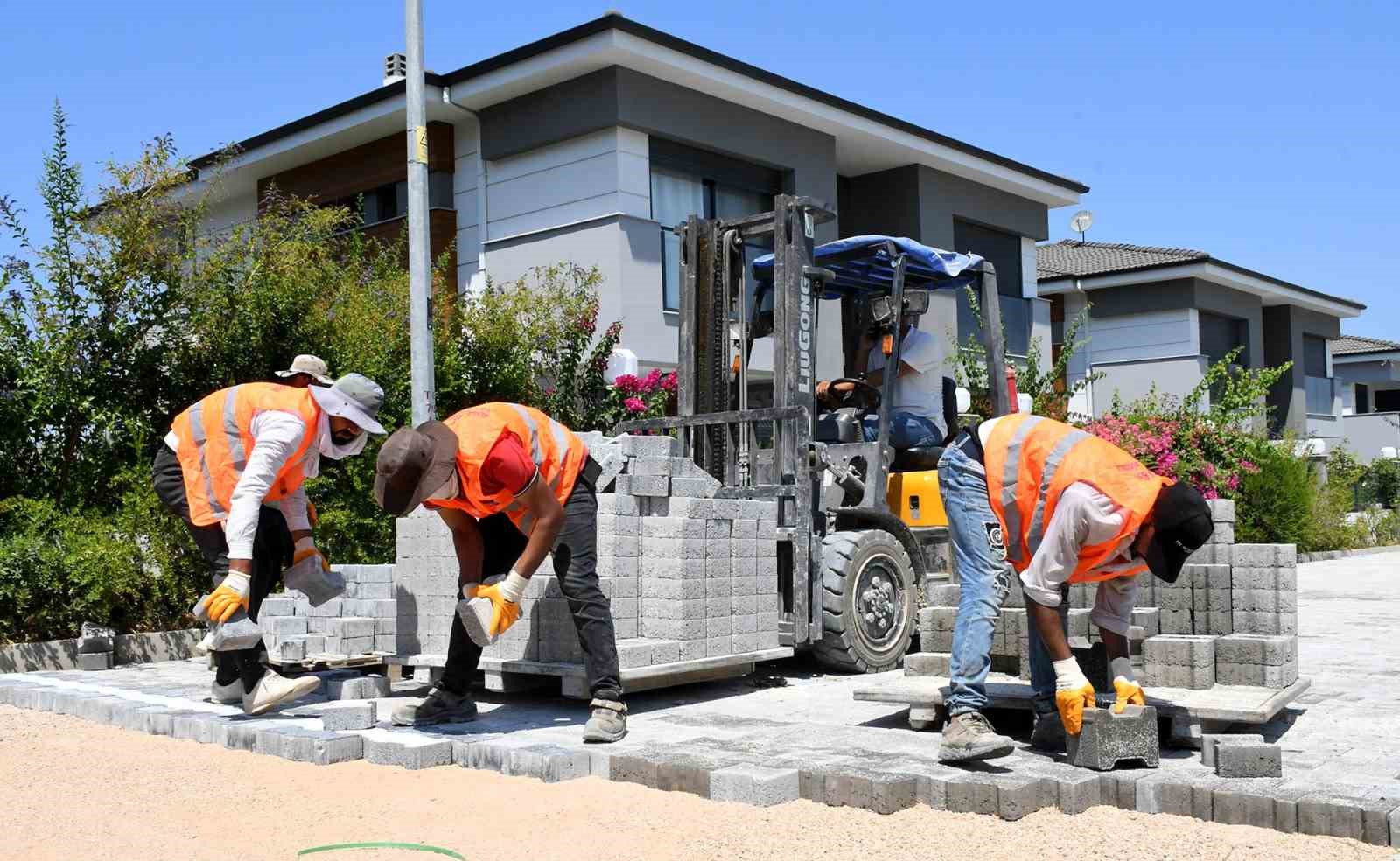 Güzelçamlı Mahallesi’nde üstyapı yatırımları hız kesmiyor
