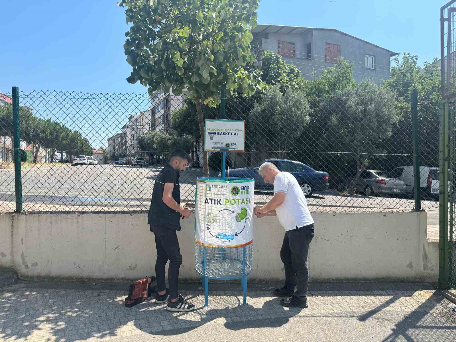 Karacabey’de geri dönüşüme basket potalı destek
