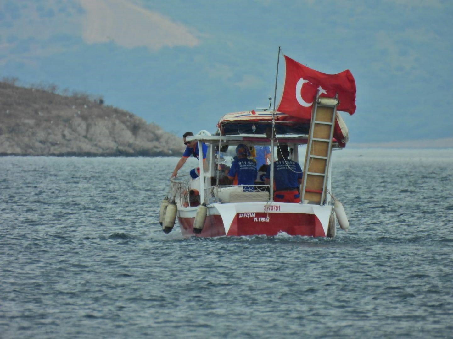 Erdek Askeri Kampı’nda 1 kişi denizde kayboldu: Arama kurtarma çalışmaları sürüyor
