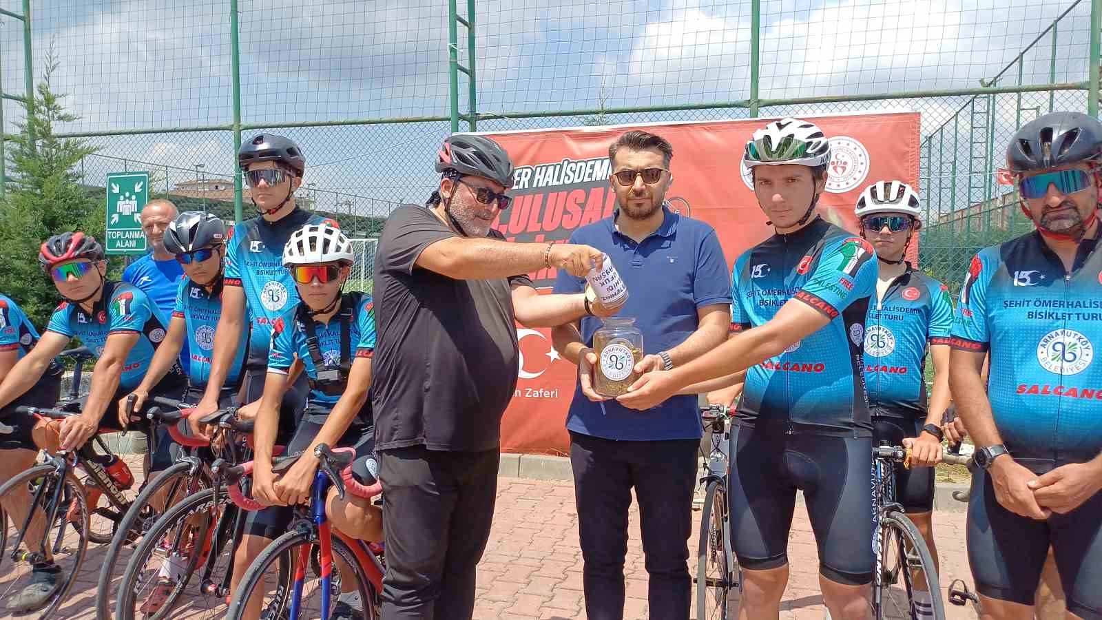 Şehit Emniyet Müdürü Baysan’ın toprağı Demir’in kabrine gidecek
