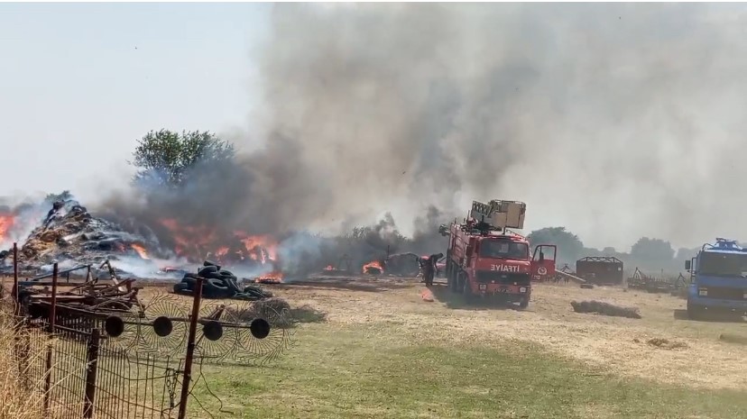 Edirne’de 500 dönüm arazi yangınla kül oldu
