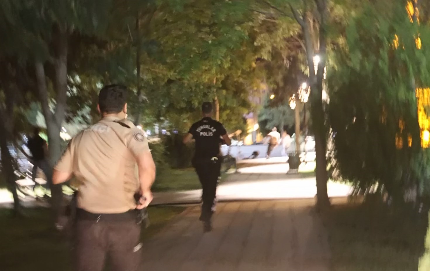 Polisin kaçak göçmen kovalamacası kamerada
