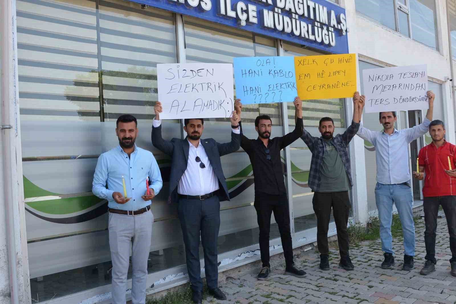 Aras EDAŞ’ı protesto ettiler
