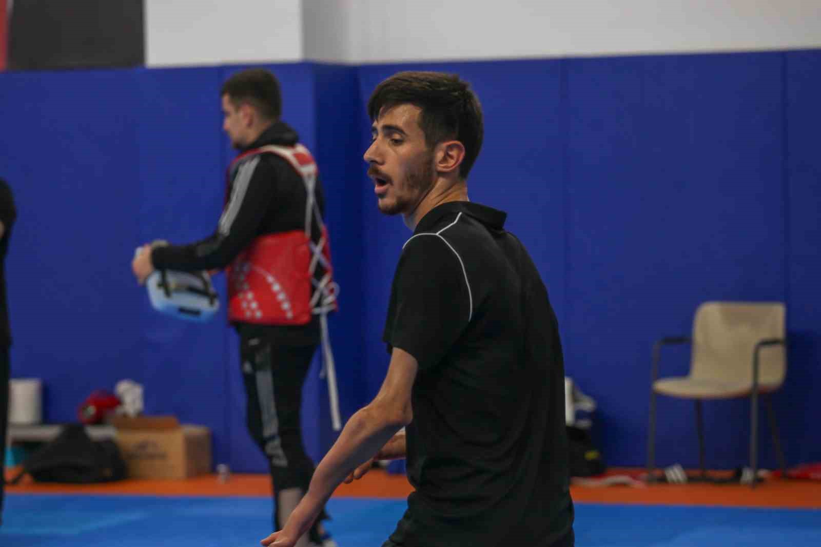 Para taekwondocu Mahmut Bozteke, Paris Paralimpik Olimpiyatları’nda altın hedefliyor
