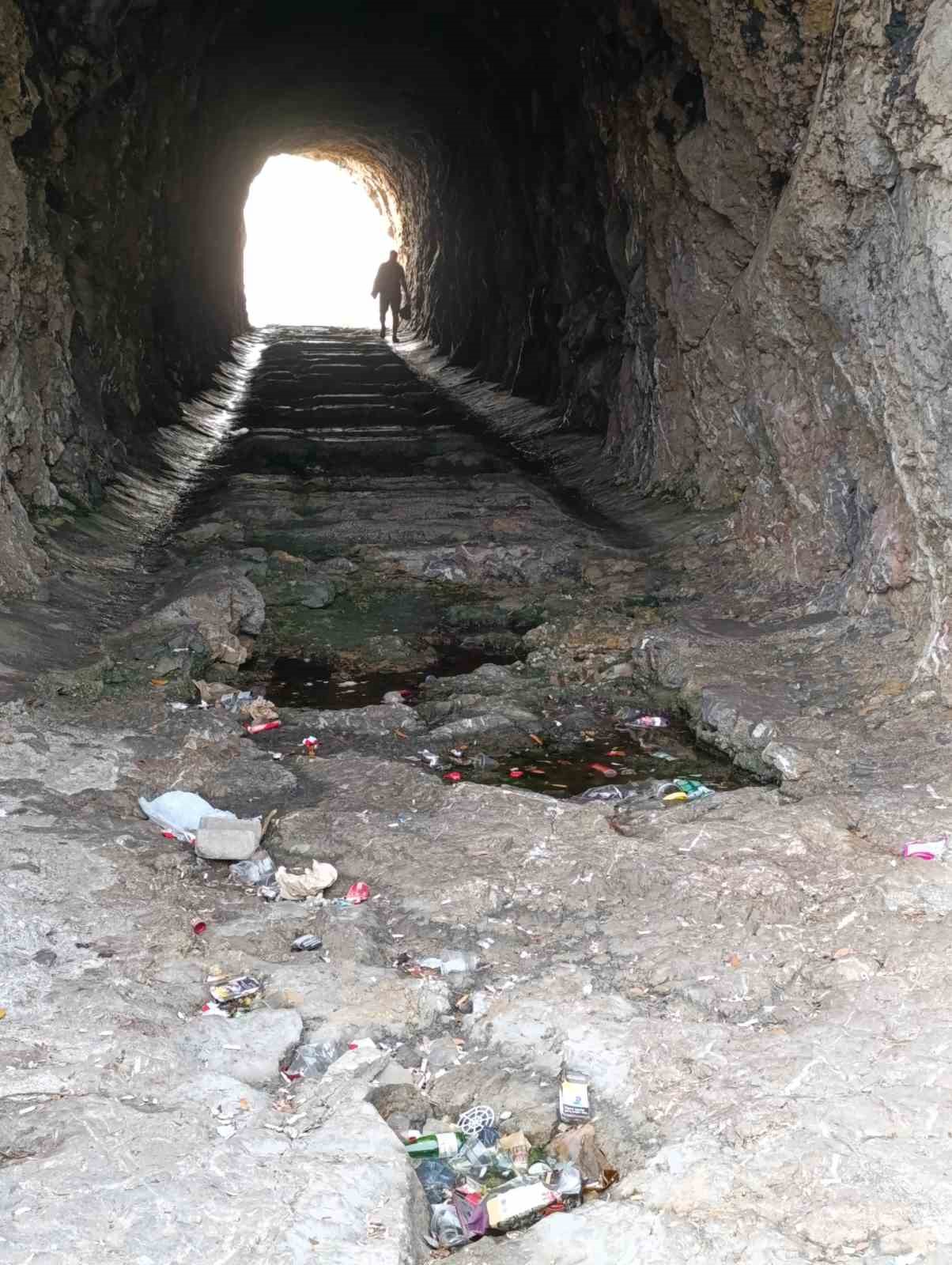 Varagel tüneli ve çevresini görmek isteyenler bu manzarayla karşılaştı
