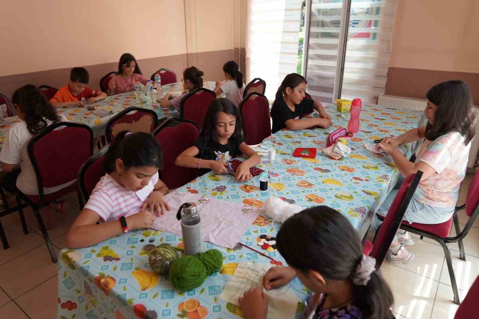 Melikgazi’de yaz kursları cıvıl cıvıl
