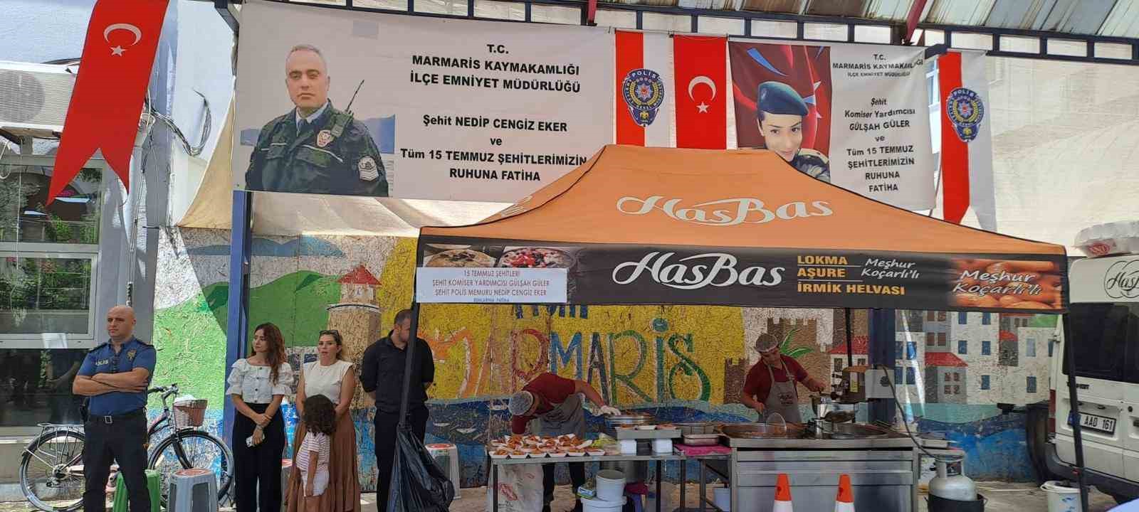 15 Temmuz şehitleri hayrına Marmaris’te lokma dağıtıldı
