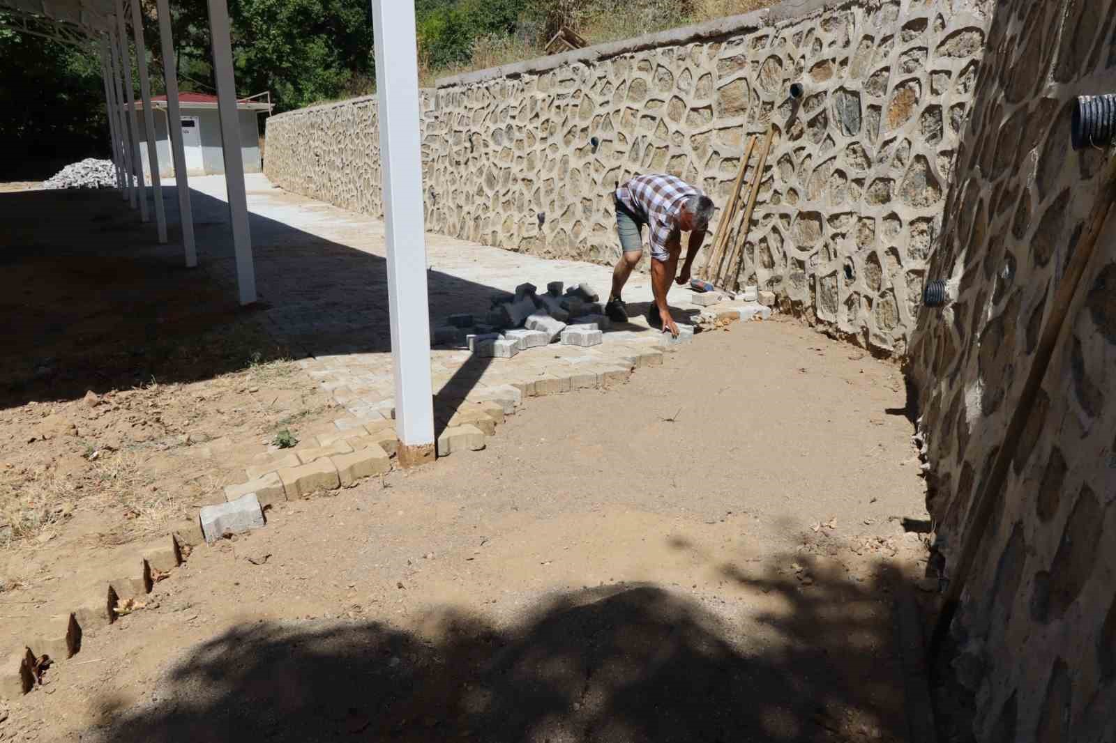 Ketenova Mahalle sakinlerinden başkan Tetik’e teşekkür
