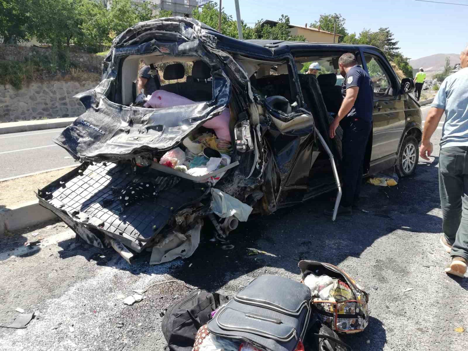 Malatya Büyükşehir Belediyesi’nin kamyonu dehşet saçtı
