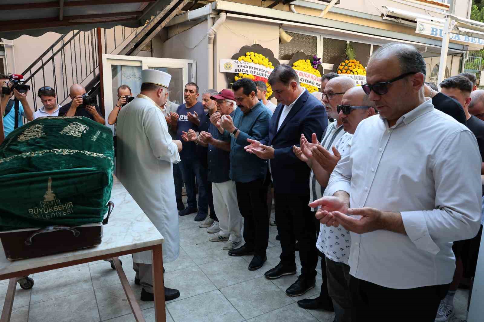 İzmir’de elektrik akımına kapılarak can veren İnanç Öktemay gözyaşlarıyla defnedildi
