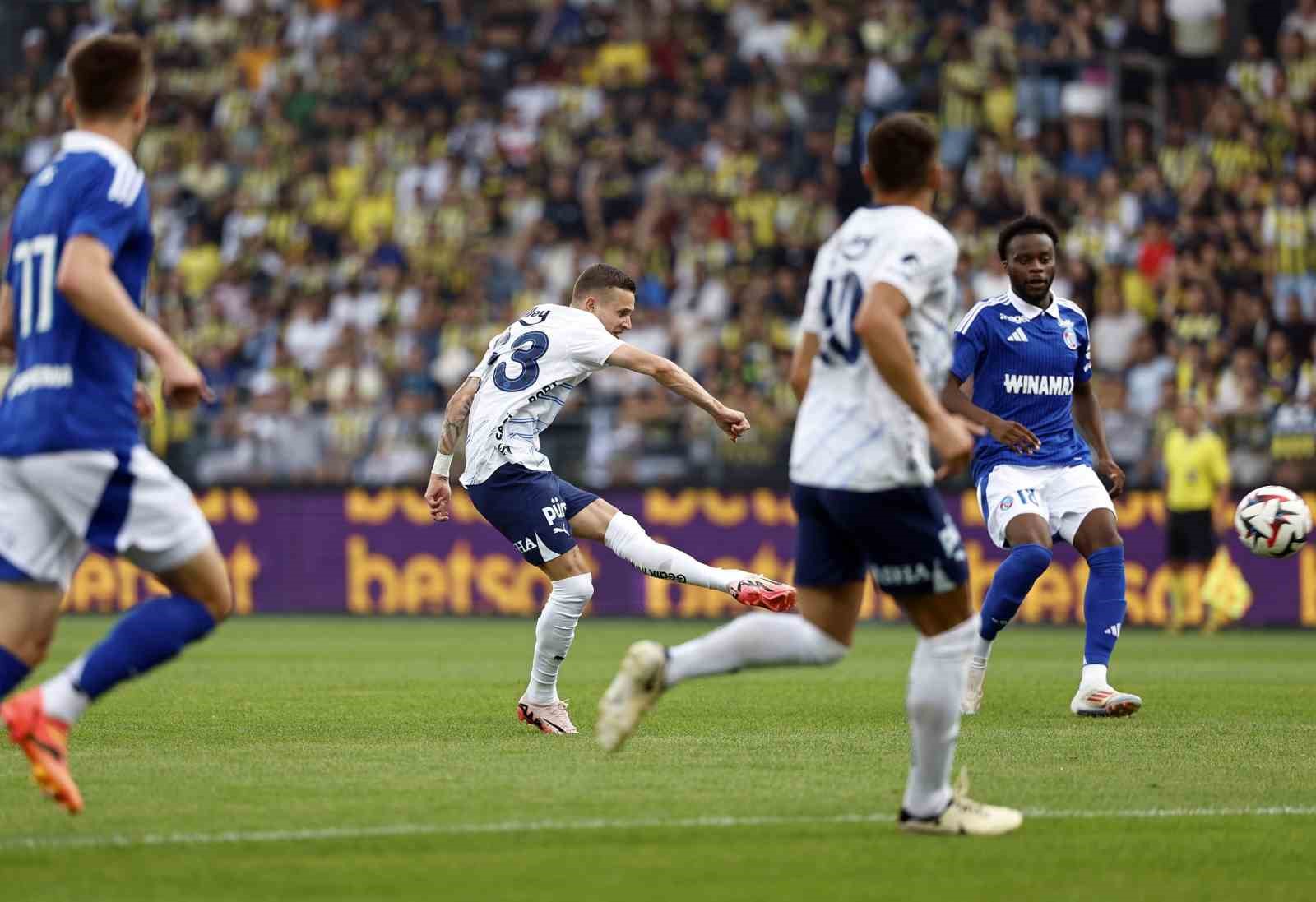 Hazırlık maçı: Fenerbahçe: 4 - Strasbourg: 0
