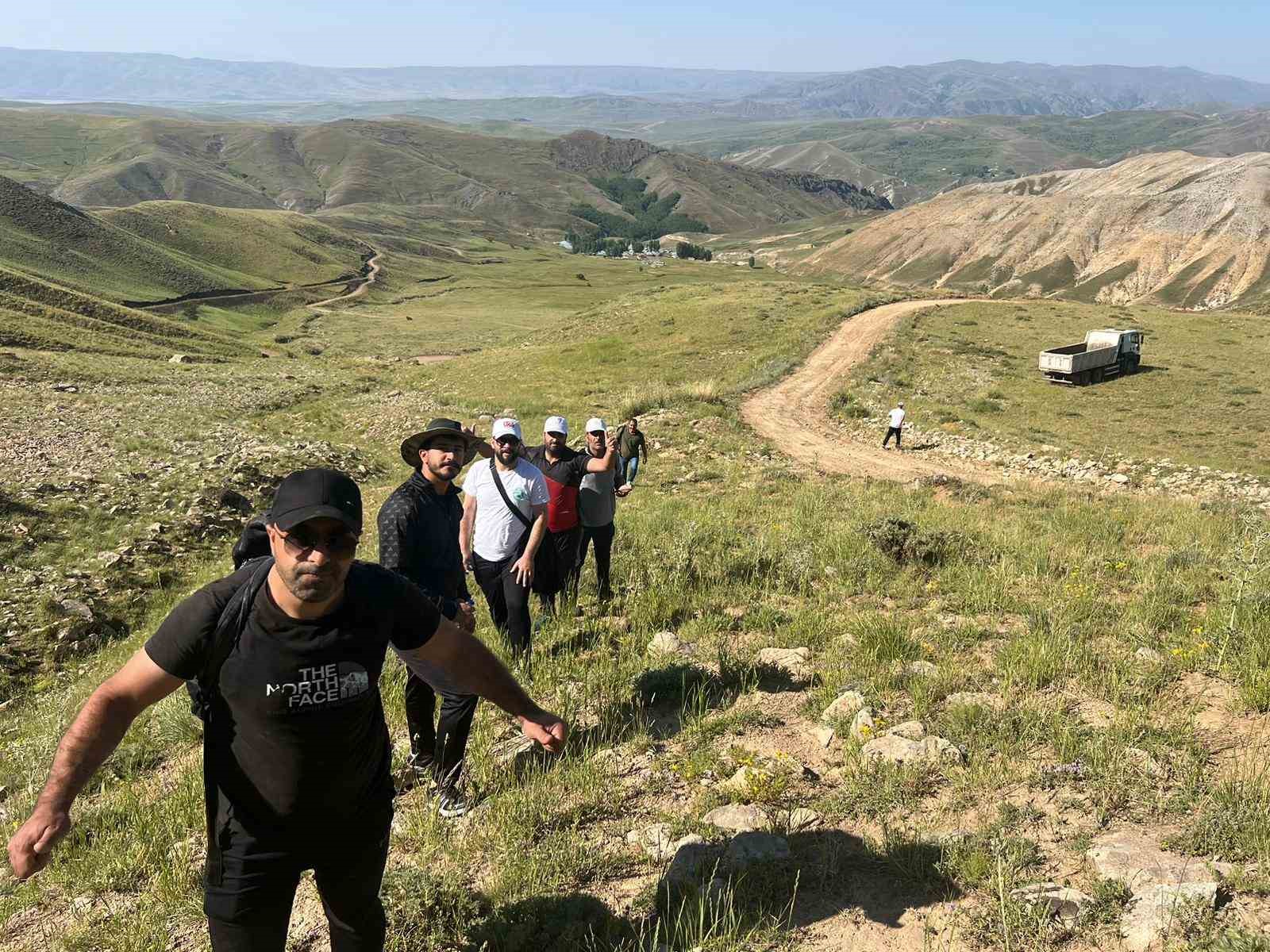 Ağrı’da Kösedağ’a zirve tırmanışı ile 15 Temmuz kutlandı
