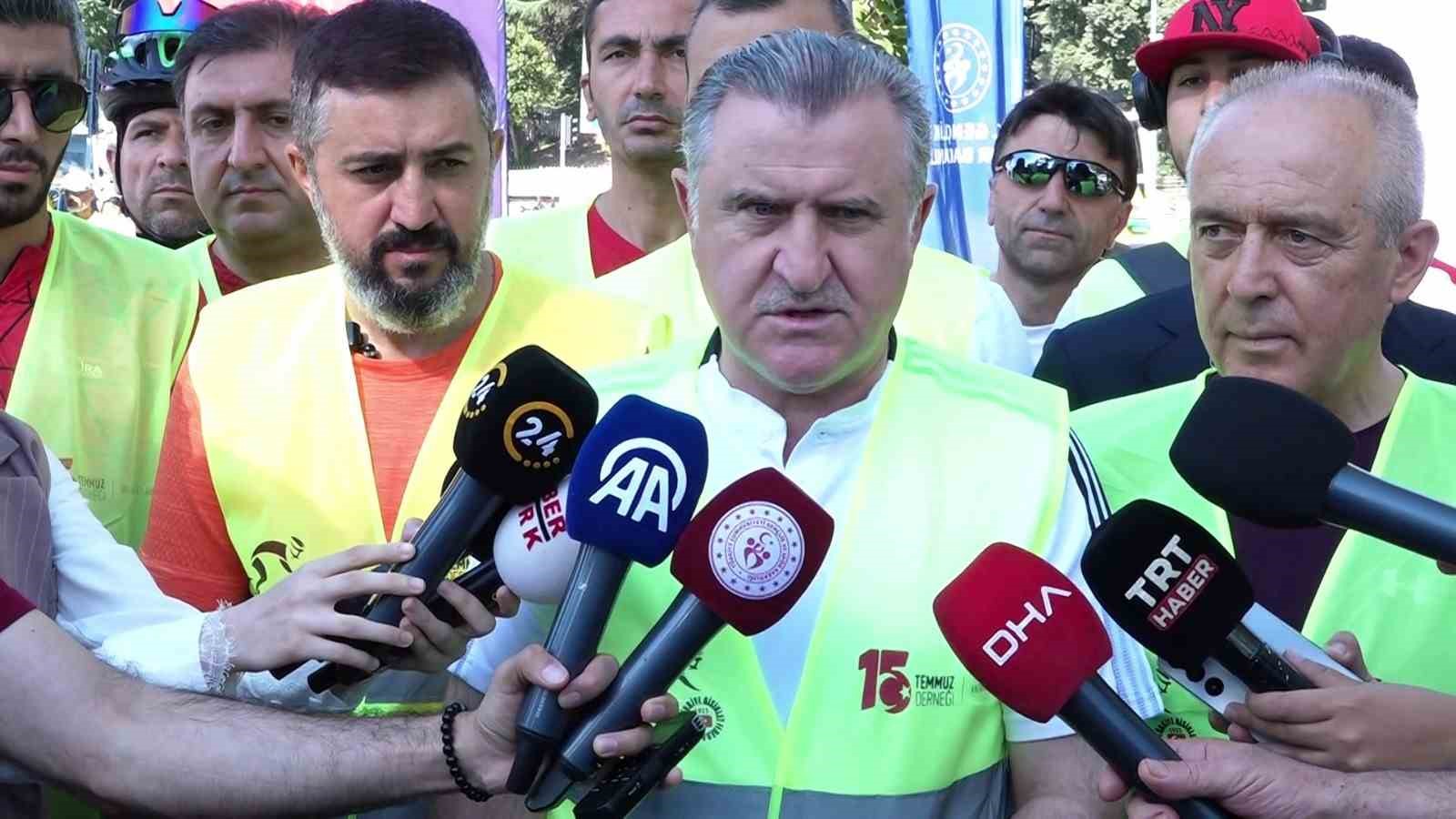 15 Temmuz’dan Gazze’ye özgürlük için pedal çevirdiler
