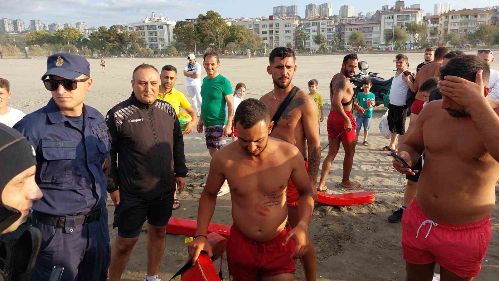 Samsun’da 1 kişi denizde boğuldu, kayıp 1 kişiyi arama çalışmaları sürüyor
