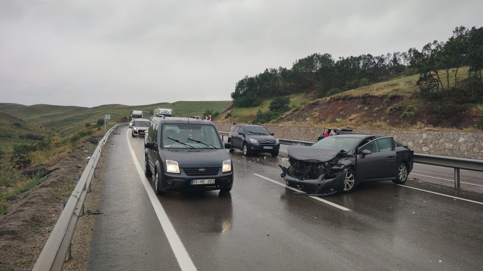 Erzurum’da zincirleme trafik kazası: 10 yaralı
