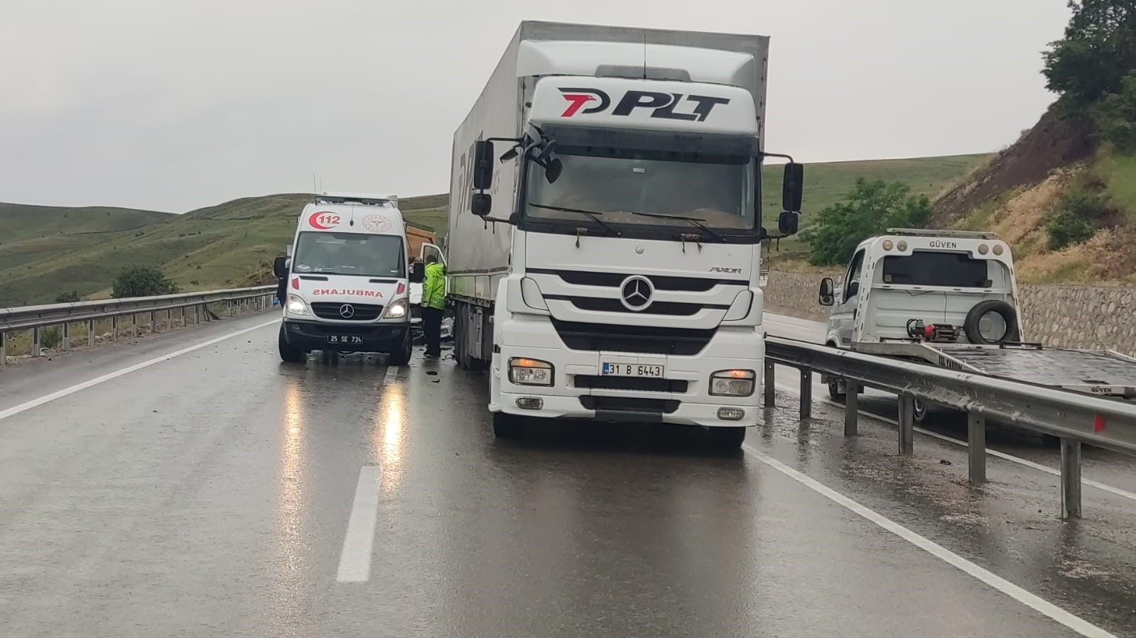 Erzurum’da zincirleme trafik kazası: 10 yaralı
