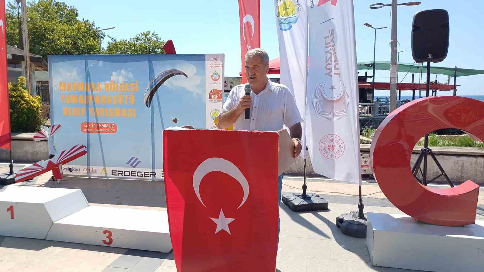 Marmara Bölgesi Yamaç Paraşütü Hedef Yarışması Yalova’da yapıldı
