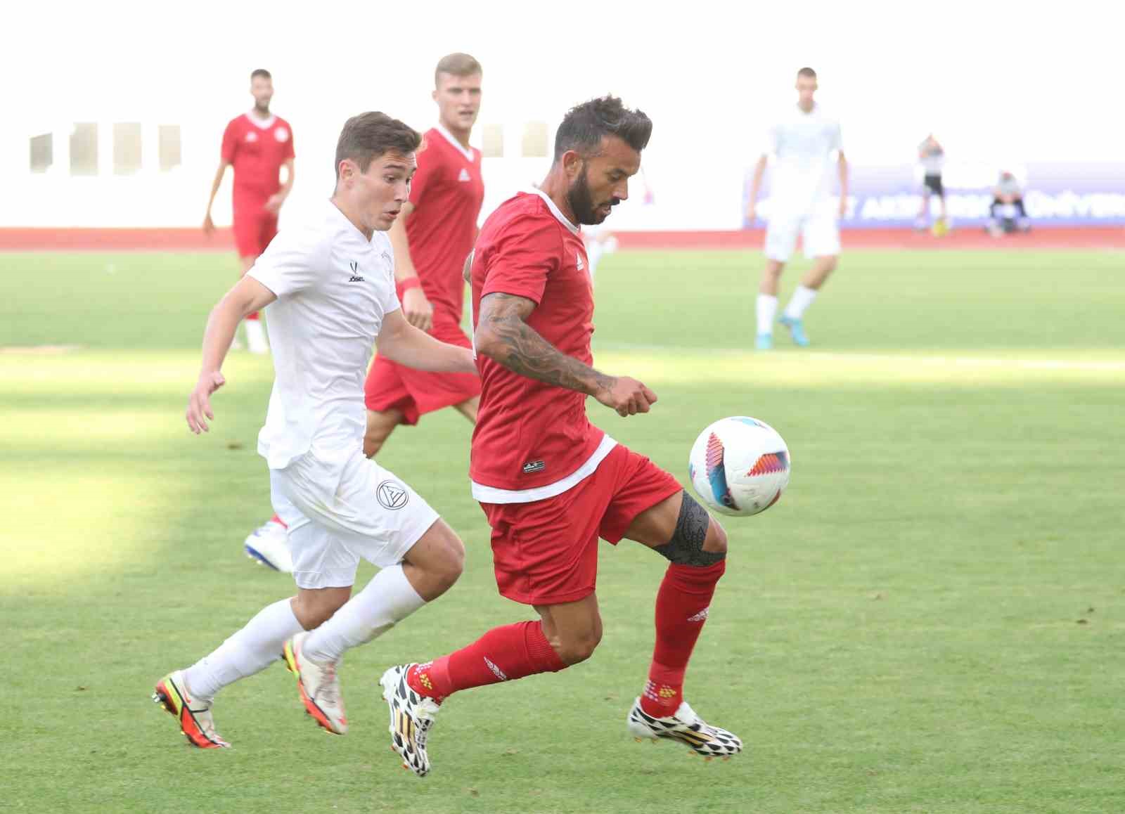 Hazırlık maçı: Antalyaspor: 2 - Akron Togliatti: 3
