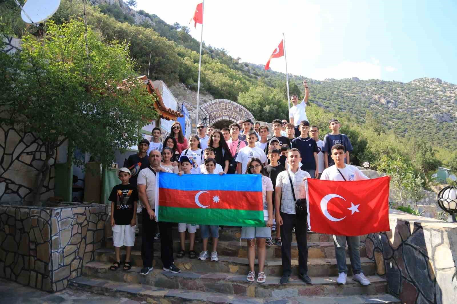 Azerbaycan heyeti, Denizli ve bölgenin doğal güzelliklerine hayran kaldı
