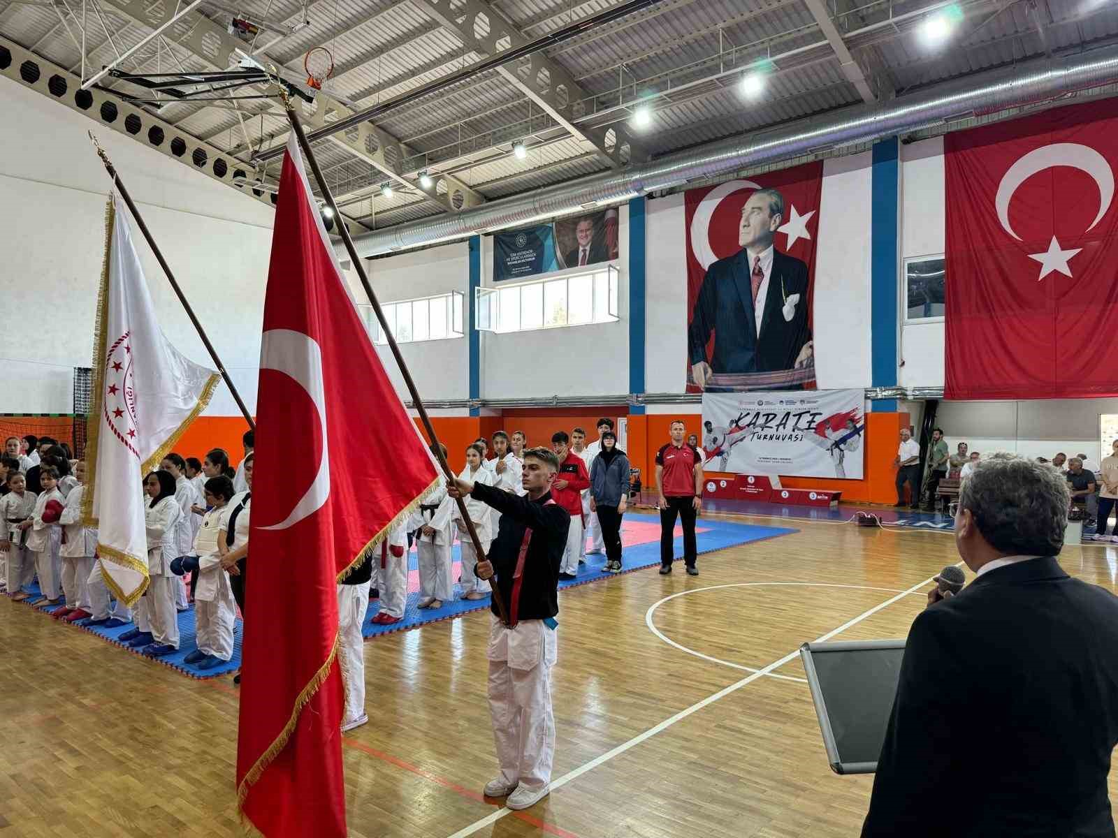 Sakarya Büyükşehir’den 15 Temmuz’a özel karate turnuvası
