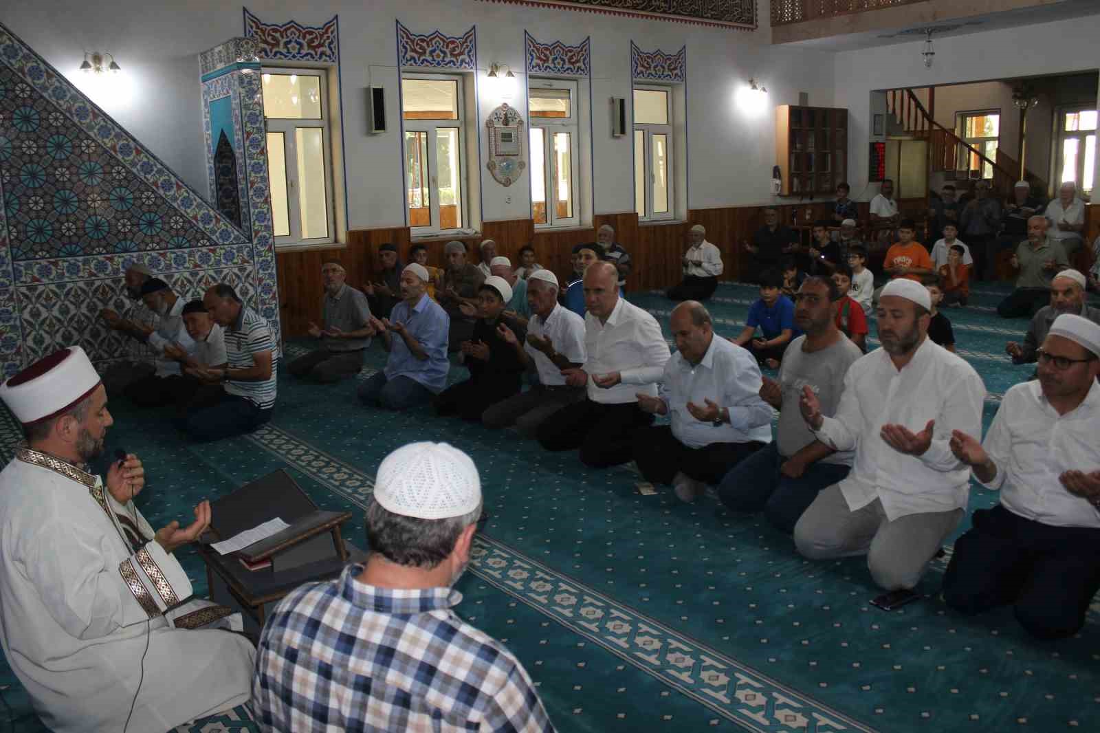 Osmaneli’de 15 Temmuz Demokrasi ve Millî Birlik Günü dolayısıyla tören düzenlendi
