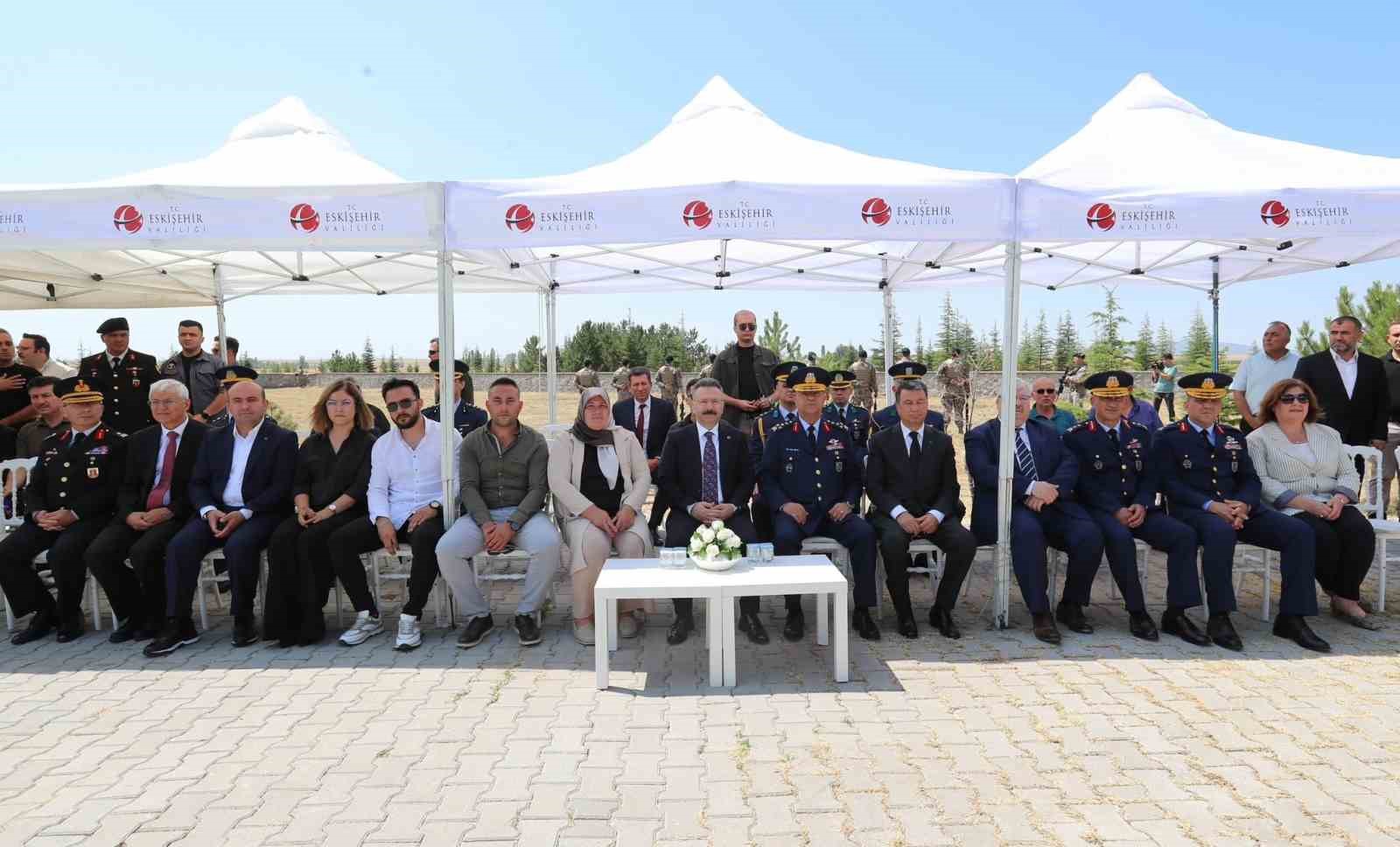 Şehit Fatih Dalgıç kabri başında dualarla anıldı
