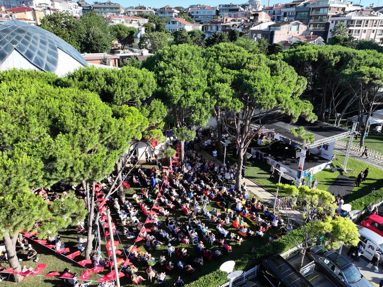 Üsküdar’da klasik müzik konser serisi başladı
