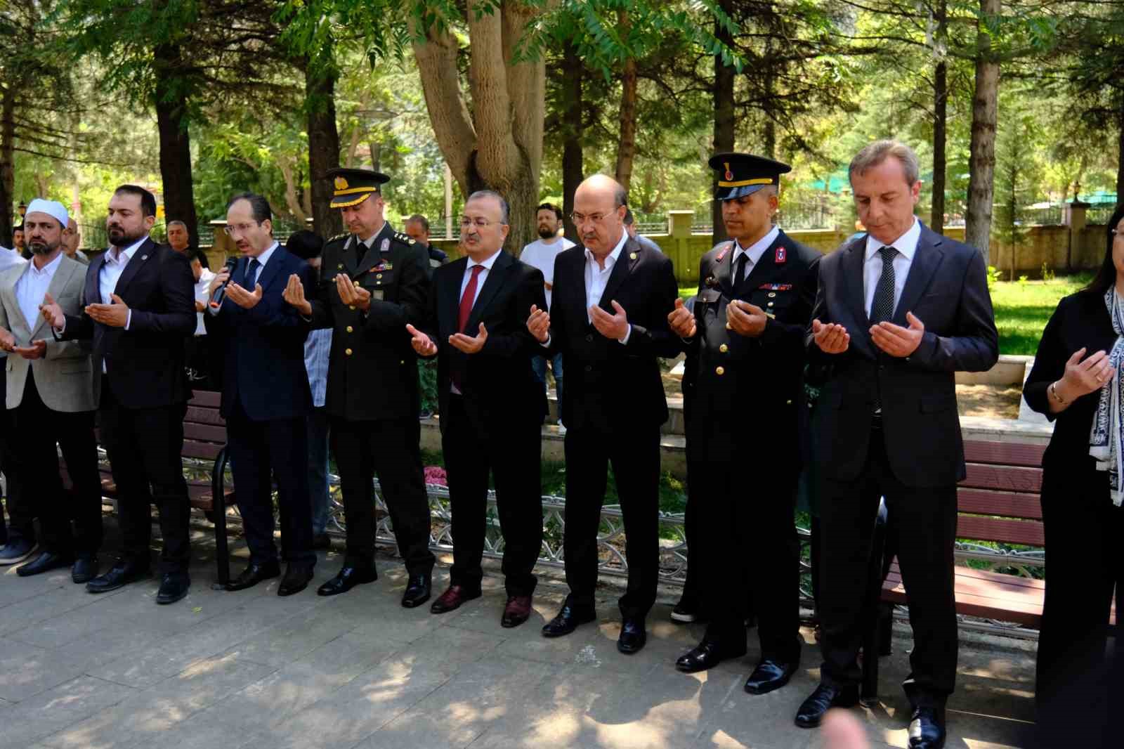 Akşehir’de 15 Temmuz Demokrasi ve Milli Birlik Günü etkinlikleri
