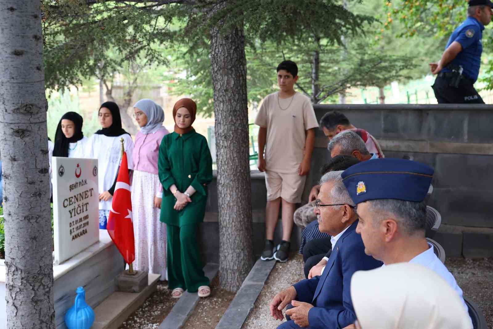 Başkan Büyükkılıç, 15 Temmuz kahramanlarından Şehit Cennet Yiğit’i de unutmadı
