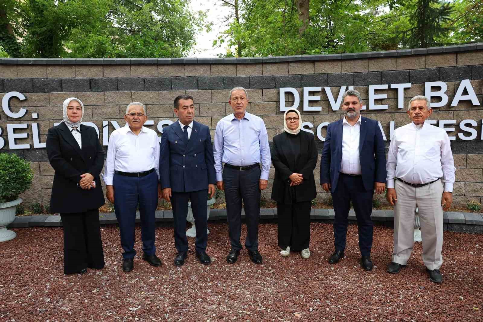 Başkan Büyükkılıç, 15 Temmuz kahramanlarından Şehit Cennet Yiğit’i de unutmadı
