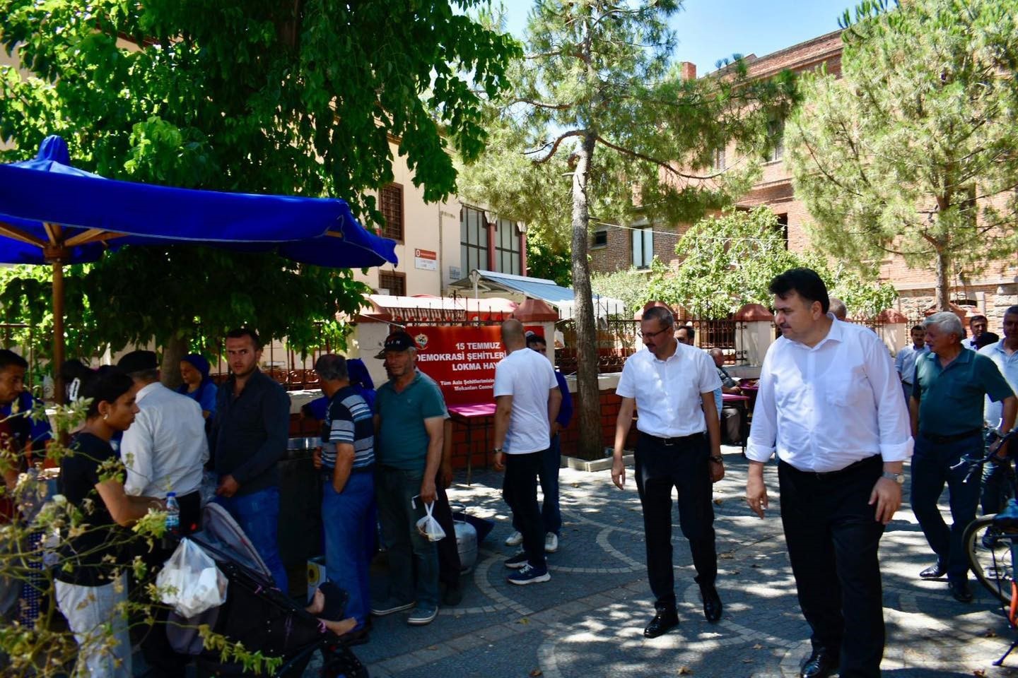 Havran ilçesinde 15 Temmuz şehitleri ve tüm şehitler için lokma hayrı düzenlendi
