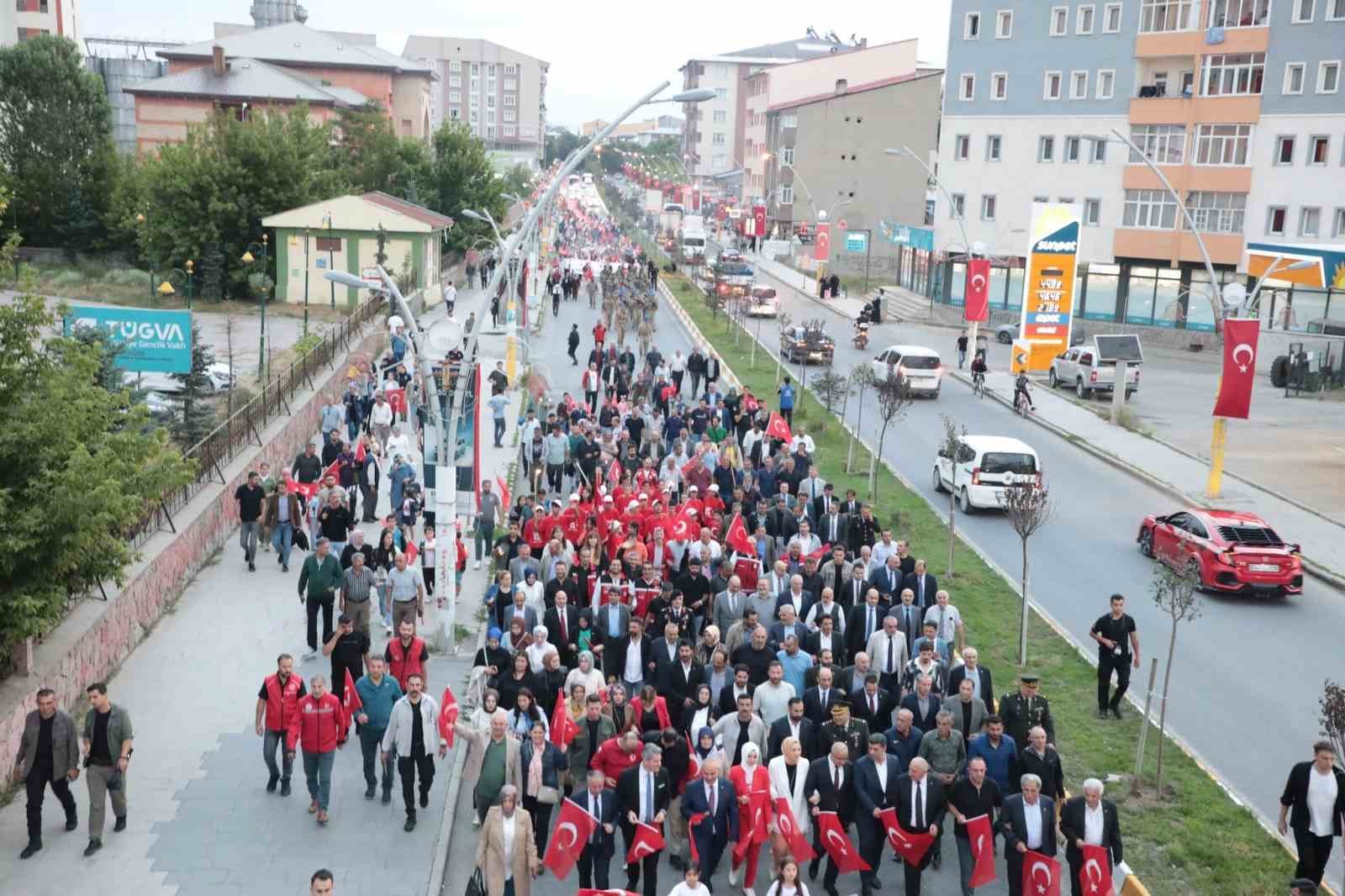 Ağrı’da 15 Temmuz etkinliklerinde birlik ve beraberlik mesajı verildi
