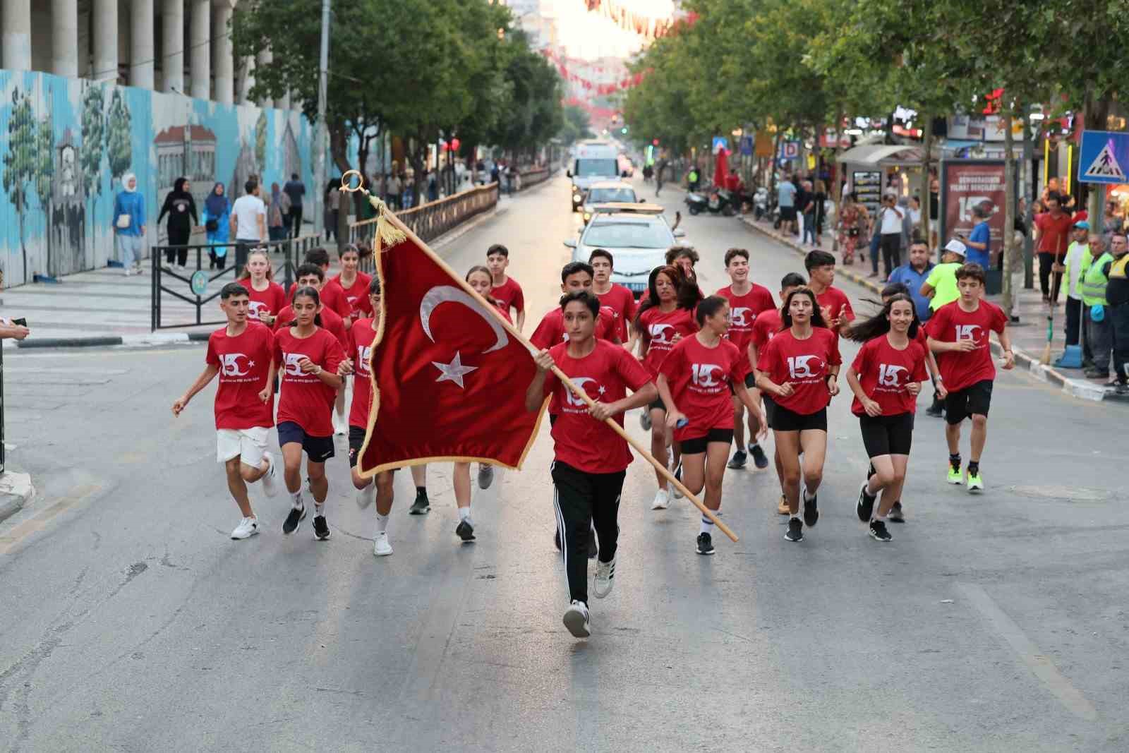 Manisa’da ‘15 Temmuz Sancak Koşusu’ büyük bir coşkuyla gerçekleştirildi
