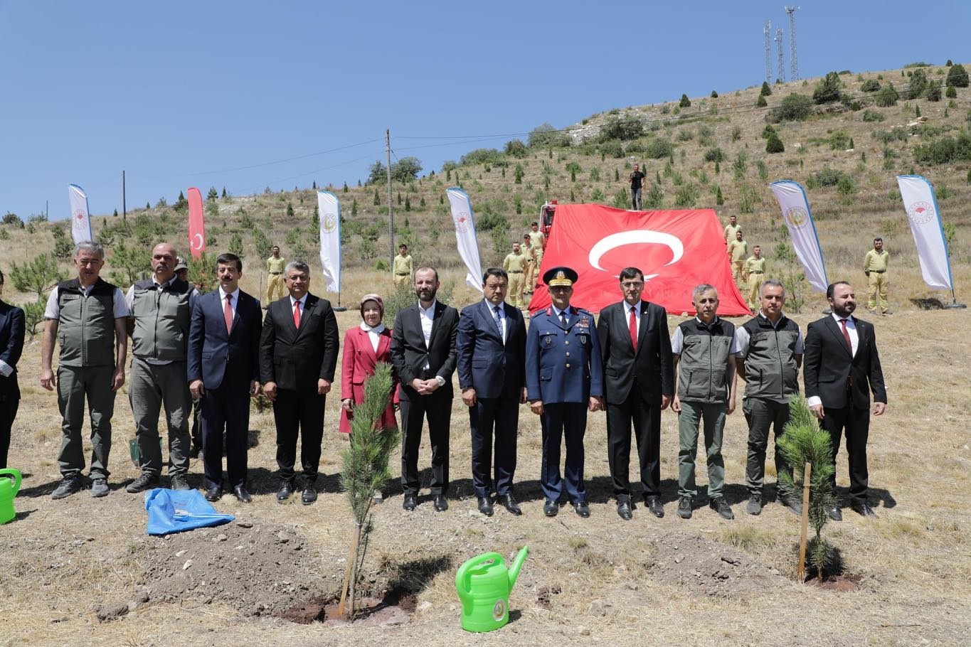 Kütahya’da 15 Temmuz şehitleri anısına fidan dikildi
