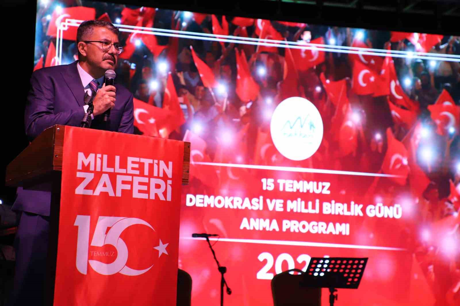 Hakkari’de 15 Temmuz etkinliğine yoğun ilgi
