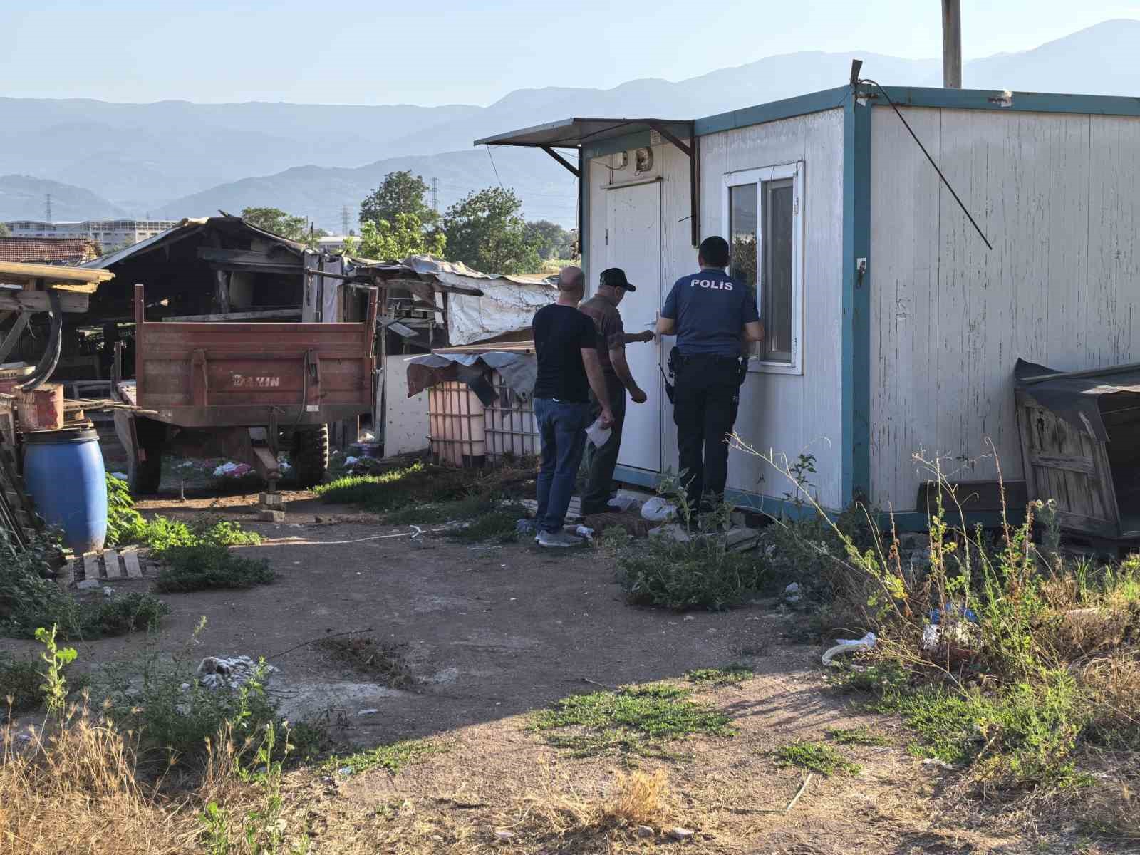 Bursa’da çiftlikte silahlı çatışma: 3 yaralı
