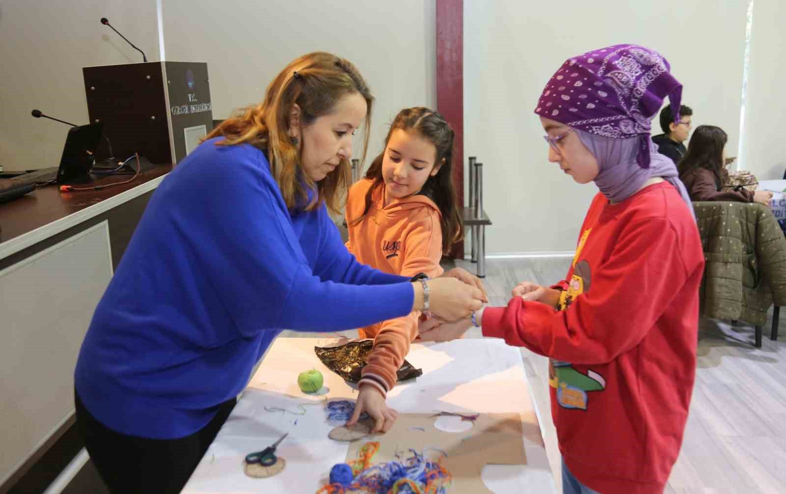 Gençler eğlenerek kültürlerini tanıyacak
