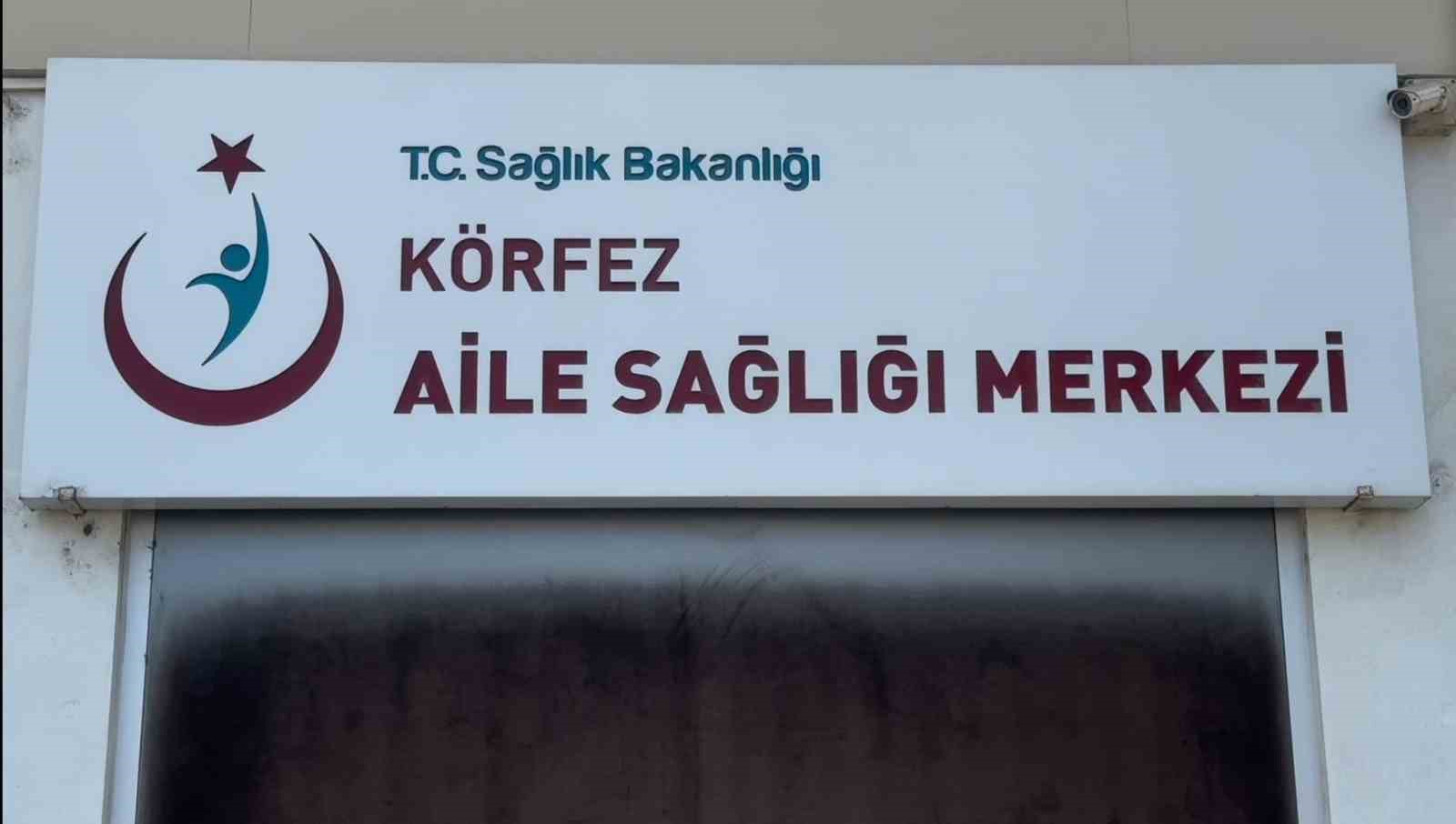 Aile sağlığı merkezinde 3 doktor birbirine girdi
