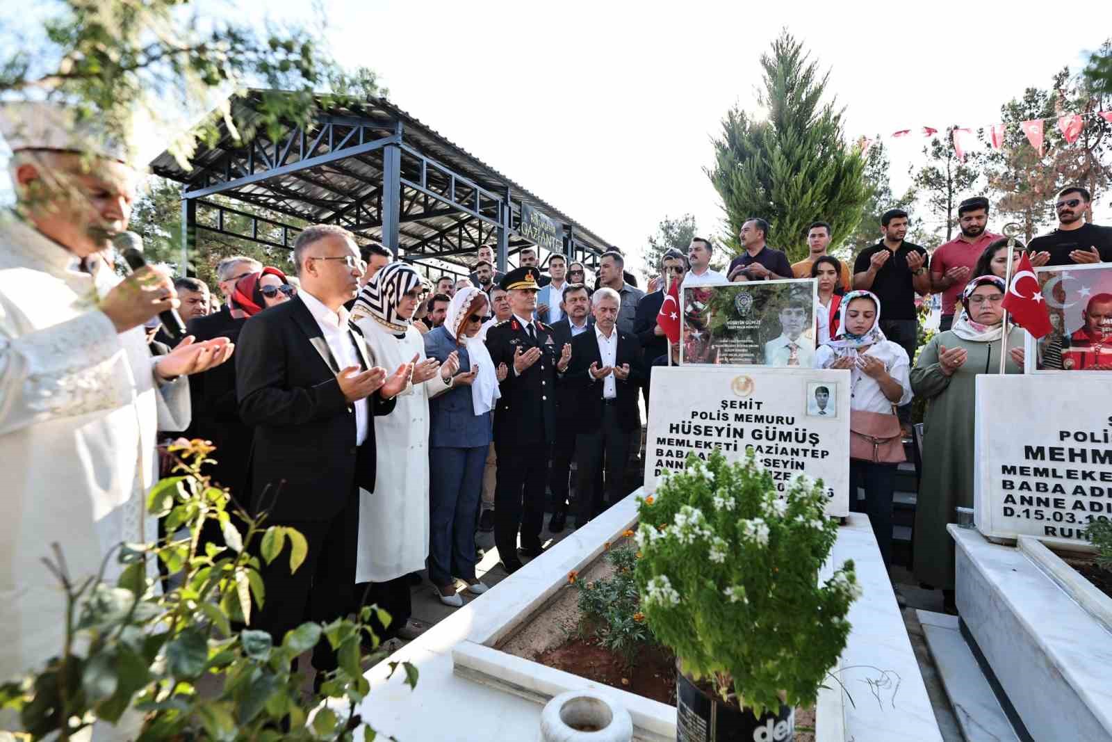 Tahmazoğlu 15 Temmuz şehitlerini ve şehit ailelerini unutmadı
