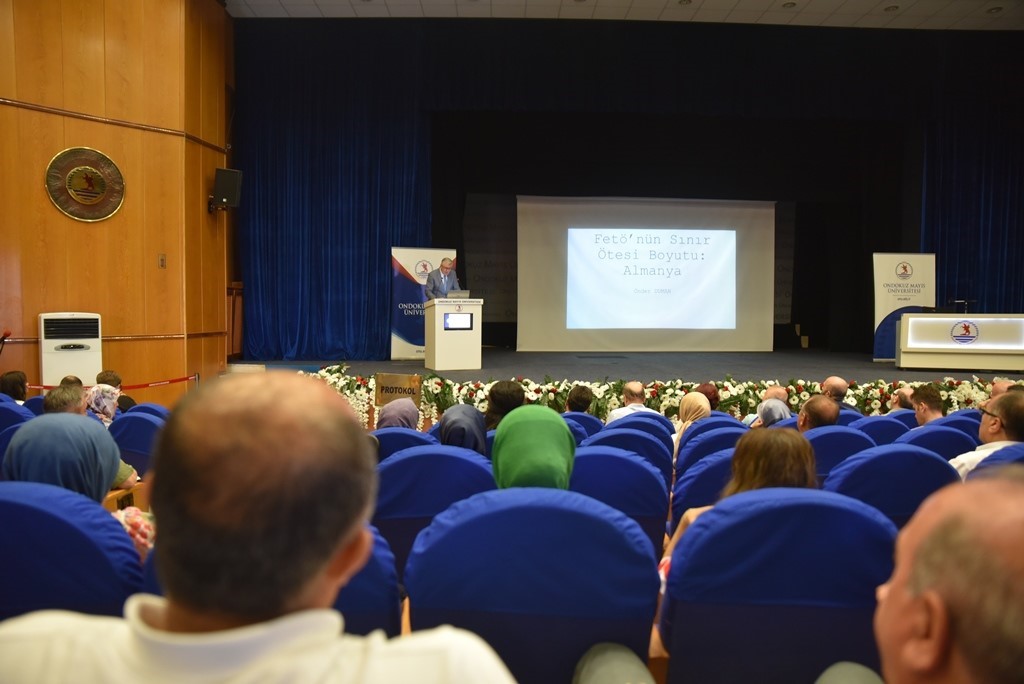 Rektör Ünal: “15 Temmuz sadece bir darbe girişimi değil milletimizin imha edilmesi için planlanmış bir harekettir