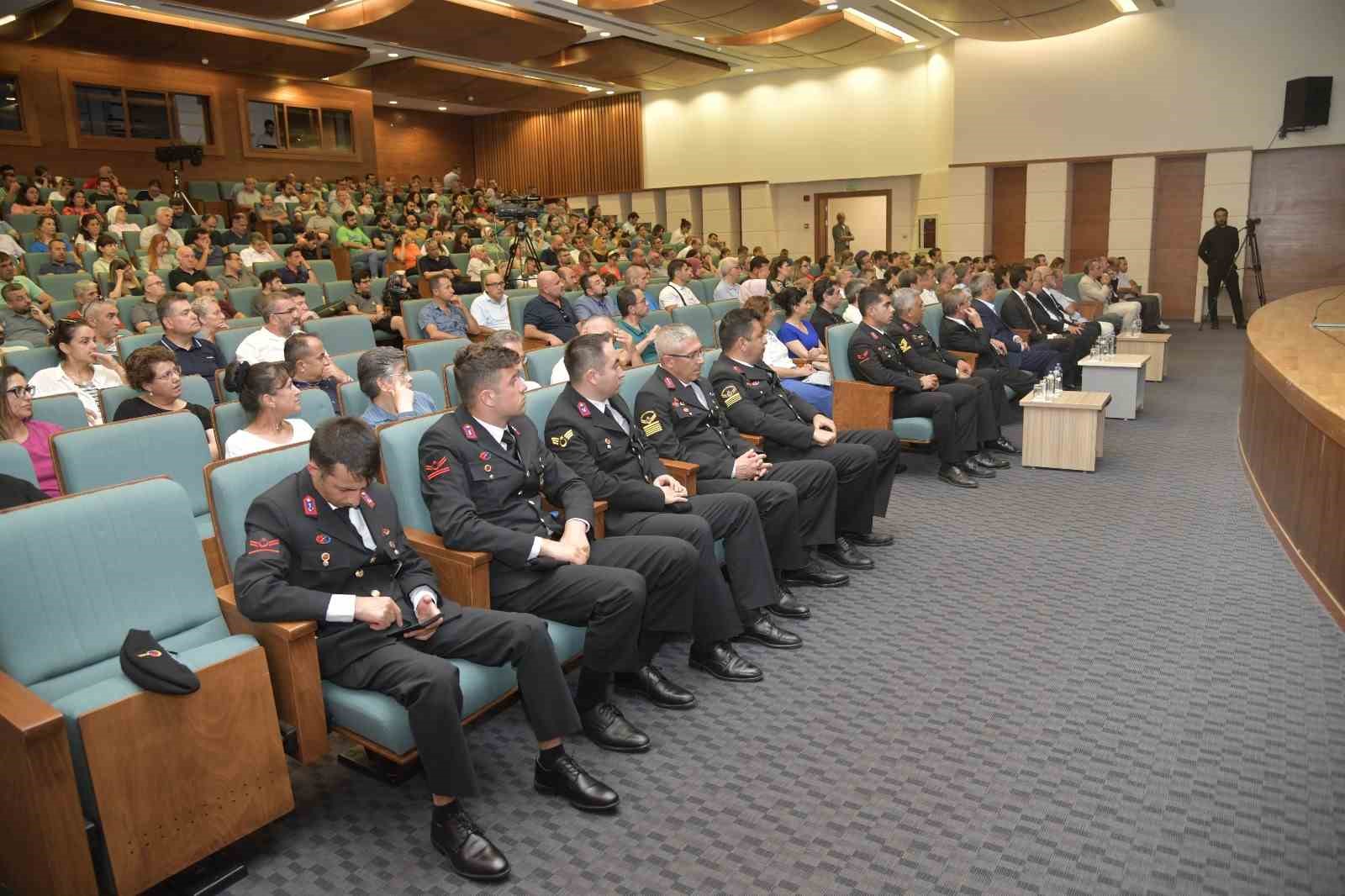 MSKÜ’de 15 Temmuz sivil-asker ilişkileri konferansı düzenlendi
