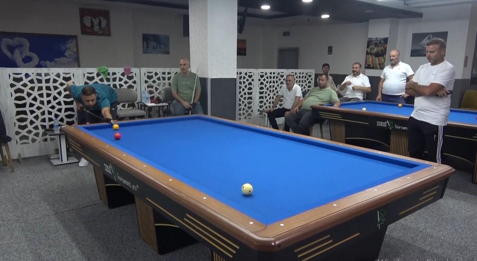 Muş’ta düzenlenen bilardo turnuvasında şampiyonlar belli oldu
