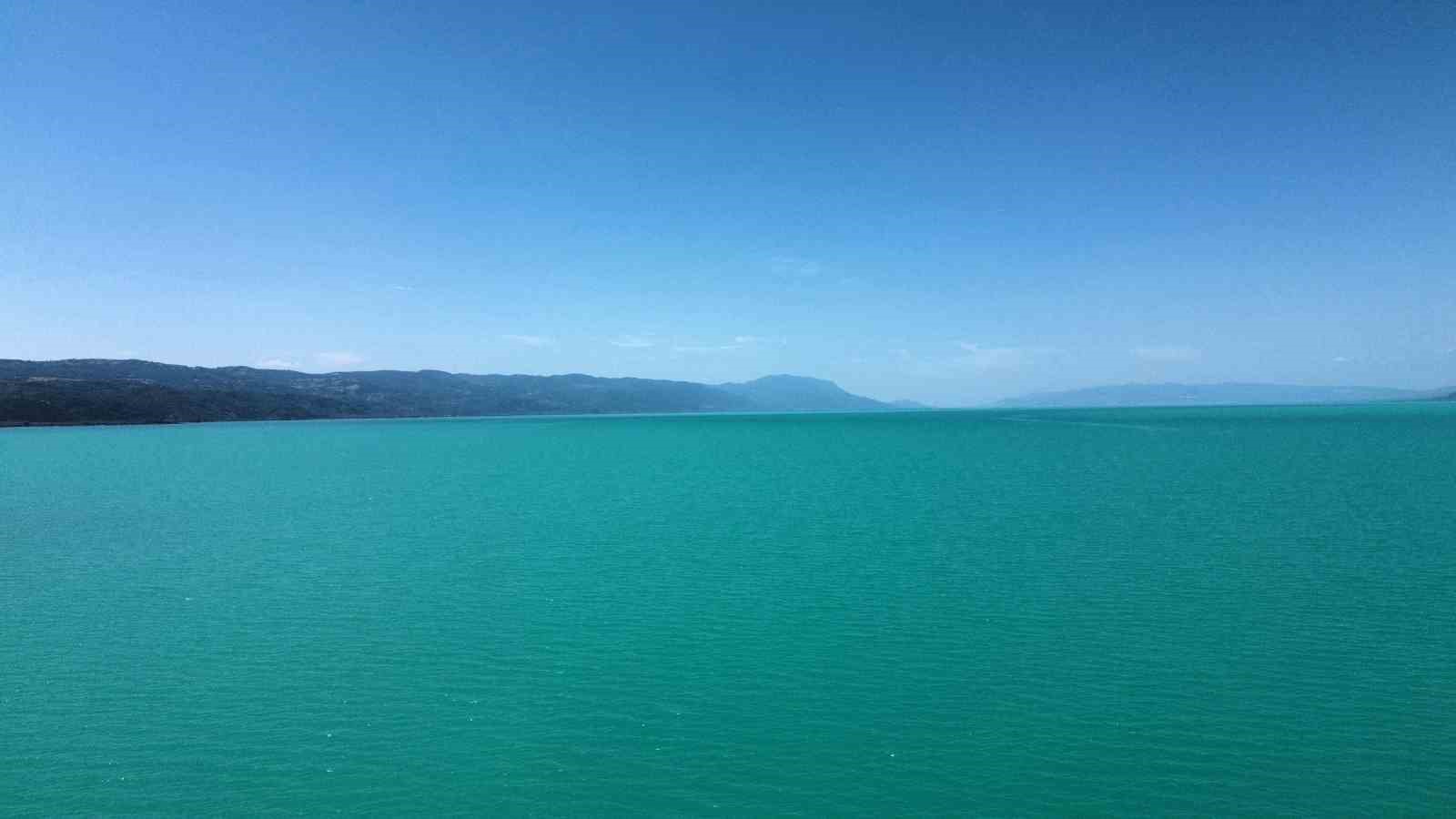 (Özel) Maldivler değil İznik Gölü..
