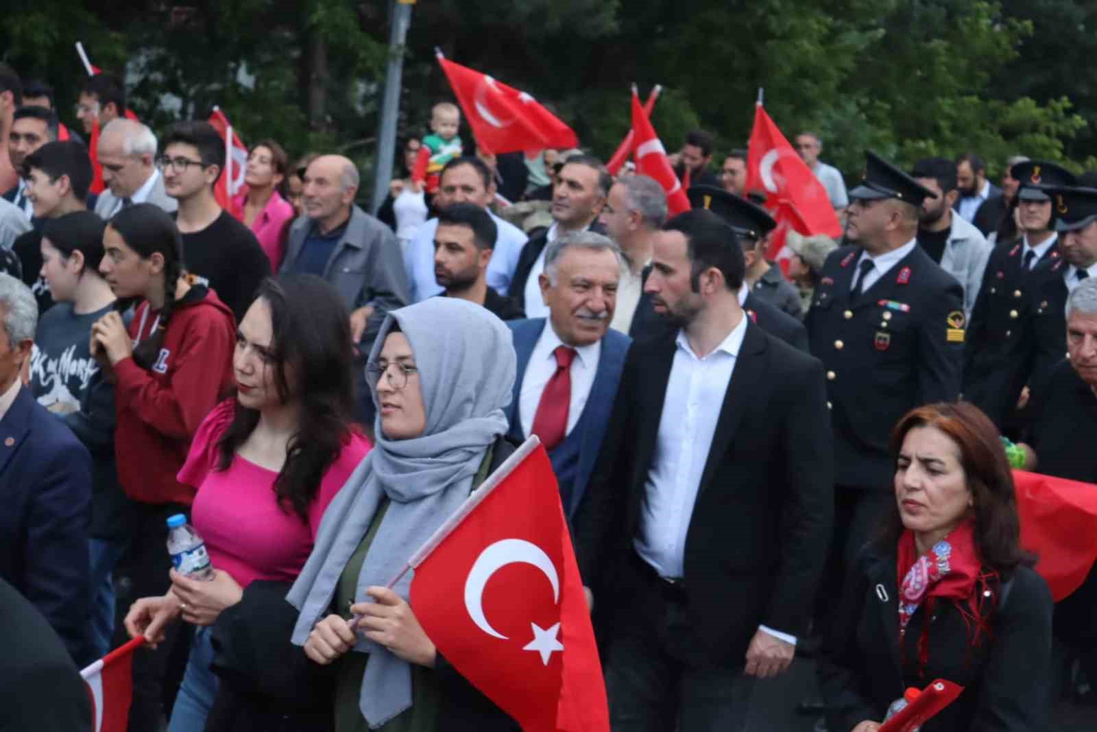 Çıldırda 15 Temmuz büyük bir katılımla kutlandı
